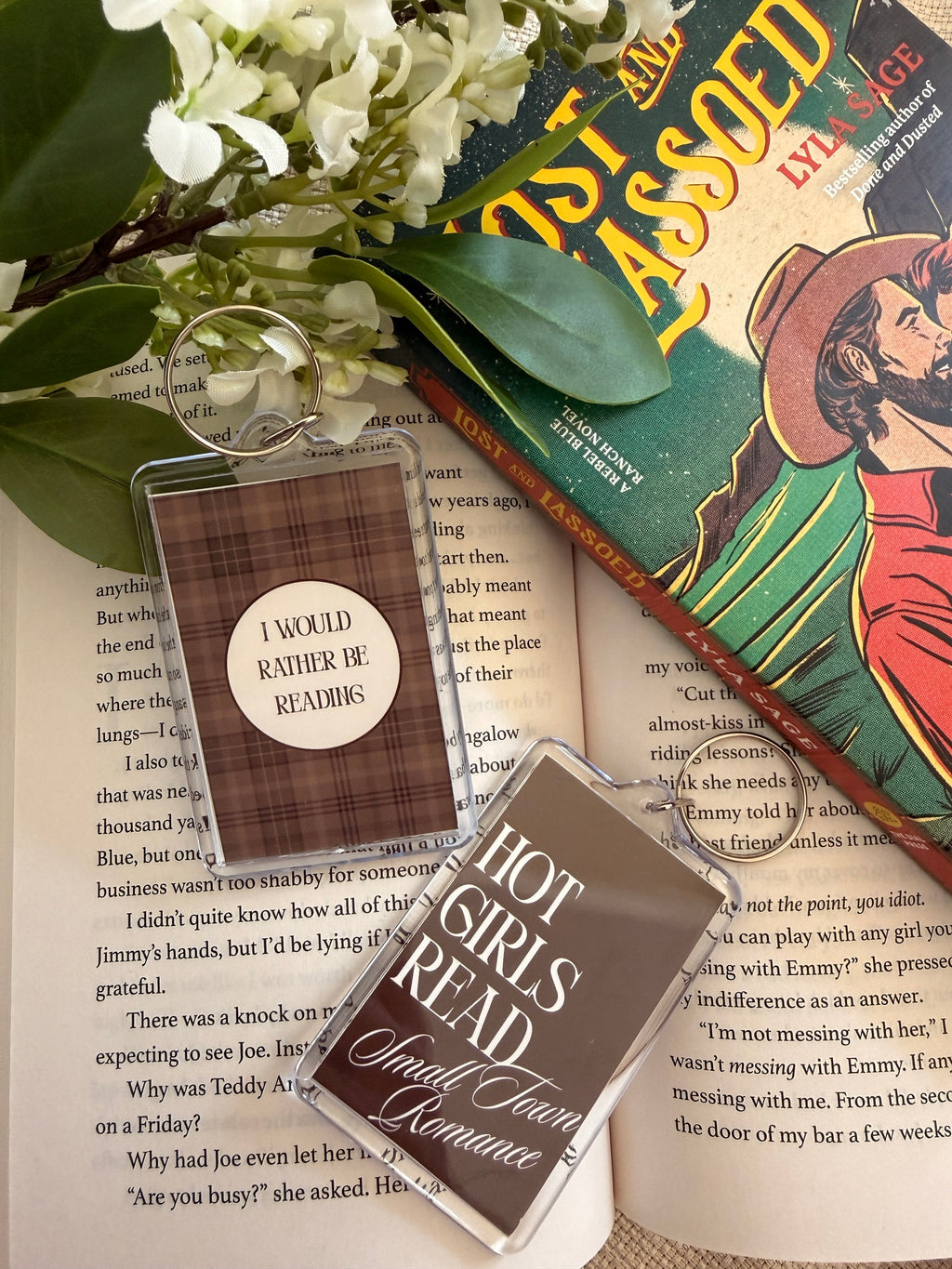 Hot Girls Read Small Town Romance Keychain