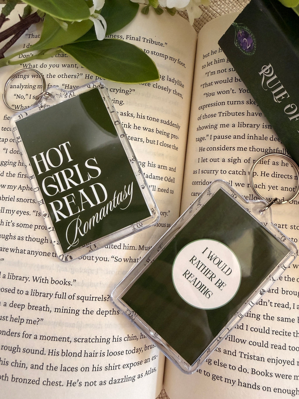 Hot Girls Read Romantasy Keychain