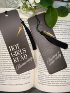 Hot Girls Read Romantasy